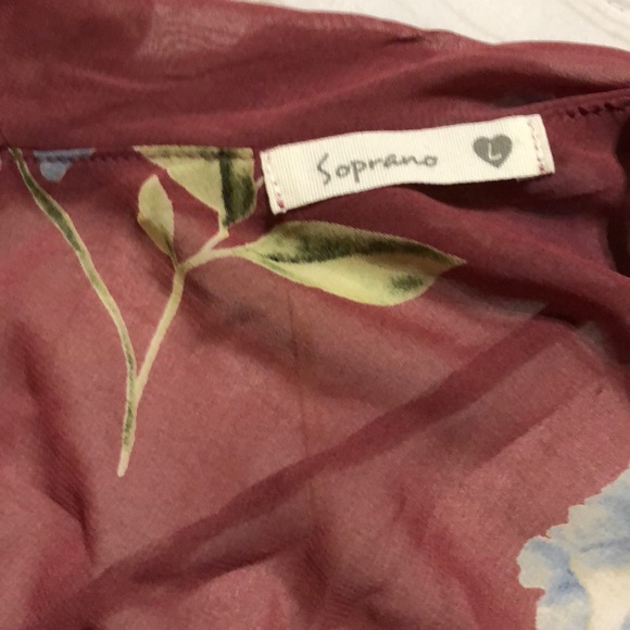 NWOT Soprano Pink Women Floral Ruffle Cold Shoulde - Picture 2 of 4